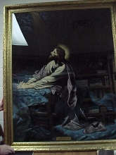LARGE PICTURE OF JESUS IN PRAYER